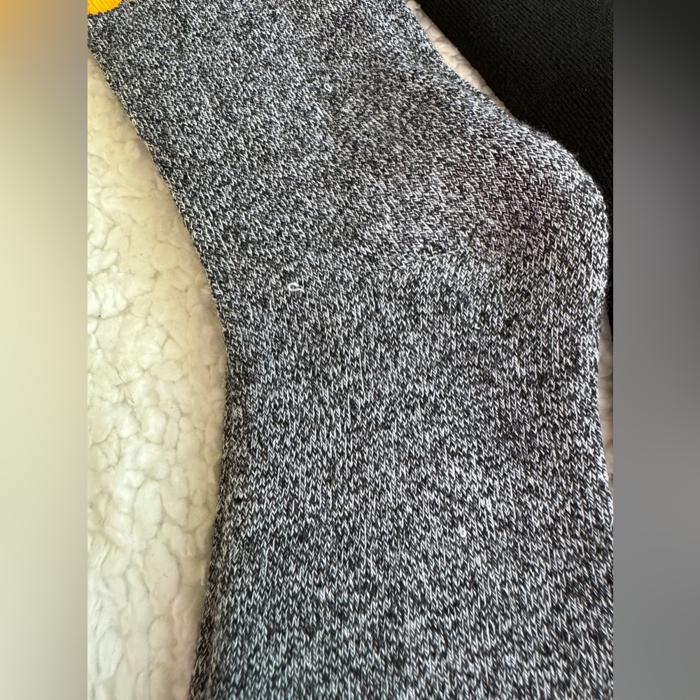 (4) Men’s CAT socks NWOT - Picture 6 of 6